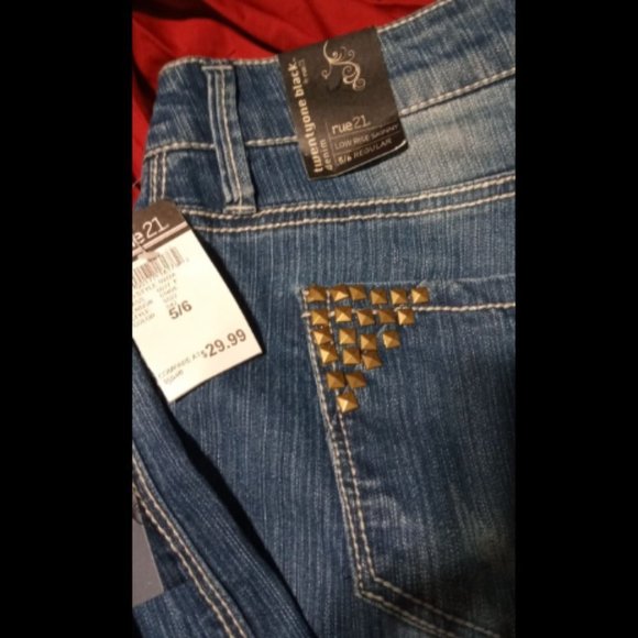 Rue21 Design Jeans - Sz. 5/6 - Picture 2 of 12